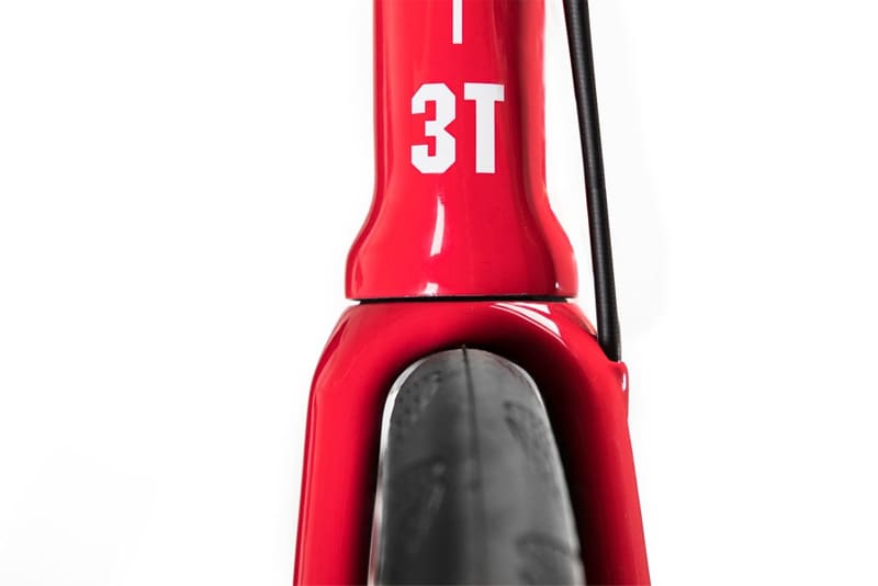 【大型商品】STRADA TEAM（ストラーダ チーム ）700C カーボンフレームセット