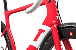 【大型商品】STRADA TEAM（ストラーダ チーム ）700C カーボンフレームセット