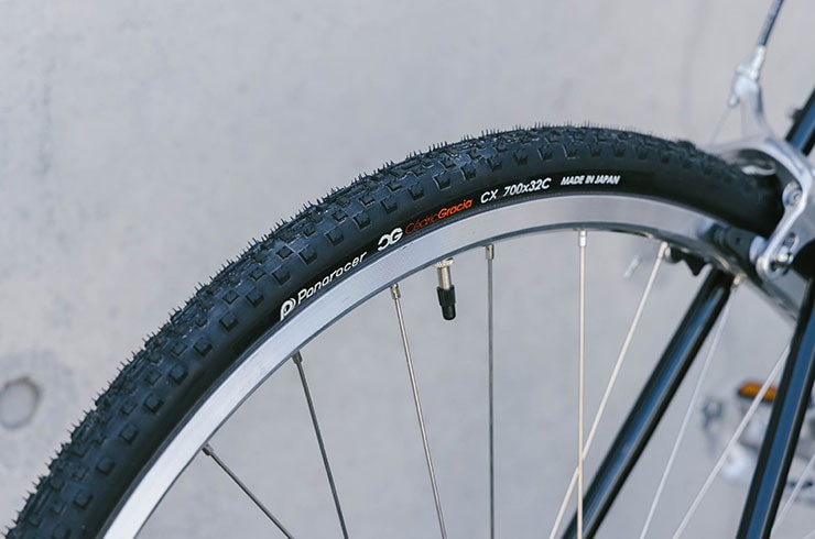 THE LOGIC OF EMOTION 感性と理性とのクロスポイント。