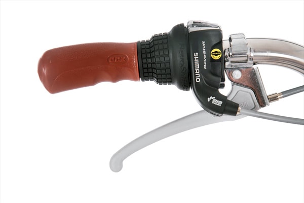 フィオナBAA266HD-J2 26インチ 外装6段変速 オートライト シティサイクル 自転車