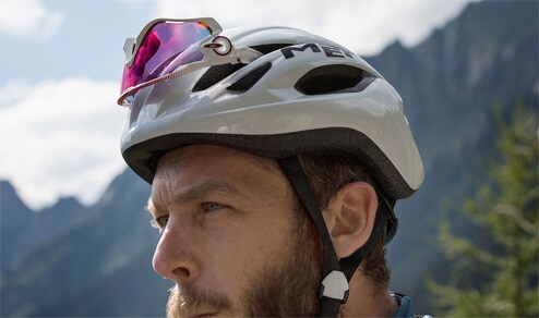 2017 ストラーレ ヘルメット