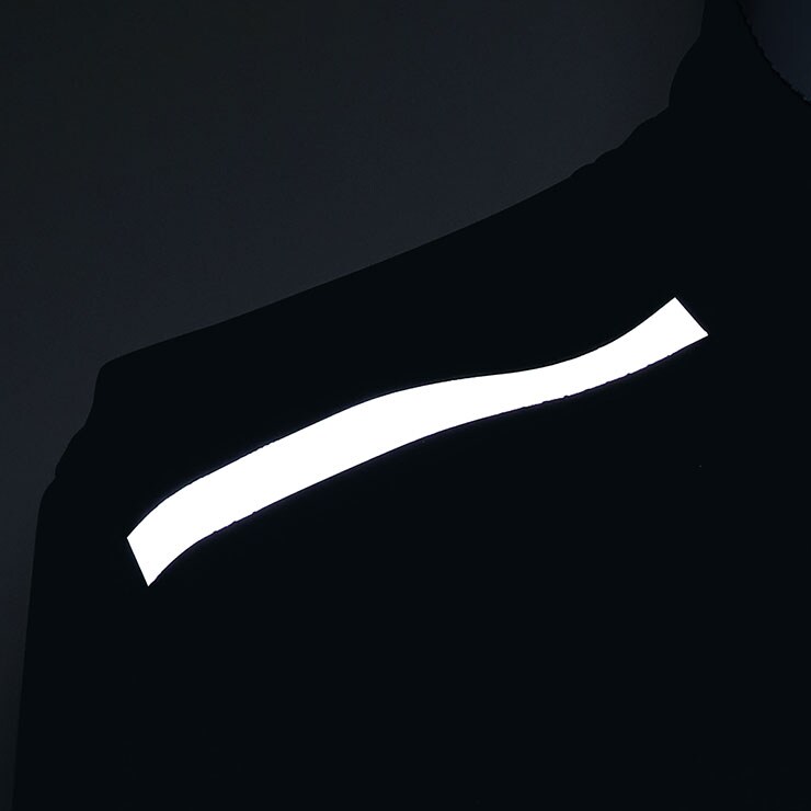 2300 ストレッチ ウィンドシェル