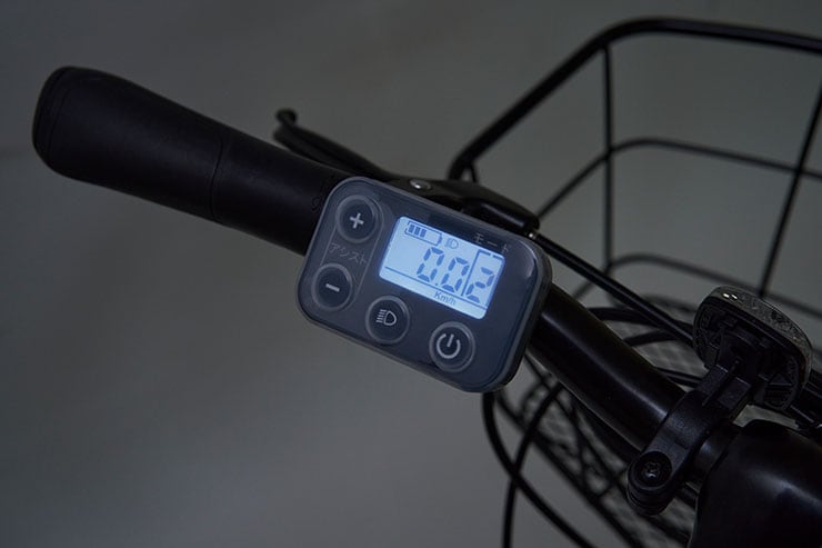 ホワイトロードバイク 700C デジタルサイクルコンピュータ付き