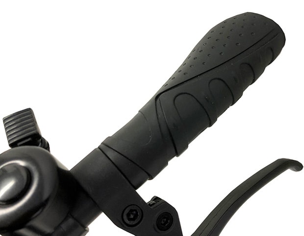 2021 AV-266TE 26インチ クロスバイク 自転車