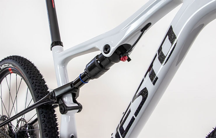 【大型商品】パルサープロ FrameSet-E「NE-23-001」カーボンフレームセット -23