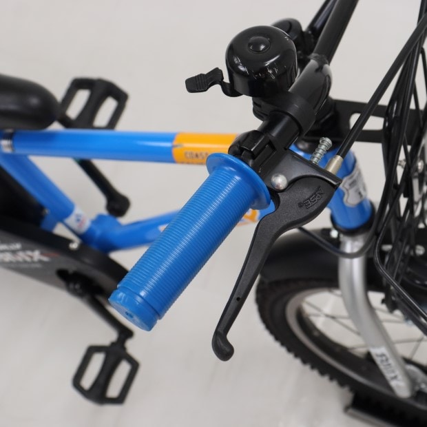 ☆引き取り限定☆世田谷区西部です。18インチ自転車 デューリー 青黒