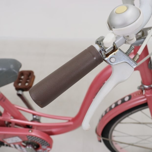 J9518　ASAHI　アサヒサイクル　キッズ自転車　GIRLS LABO　220HD-K　ピンク　22インチ　オートライト　★店頭にて試乗可★ 簡易クリーニング済　【リユースのサカイ柏店】　 中古自転車 　流山市  松戸市 我孫子市 鎌ヶ谷市 船橋市 守谷市 取手市　参考価格30,800 円 J9518 ASAHI アサヒサイクル キッズ自転車 GIRLS LABO 220HD-K ピンク