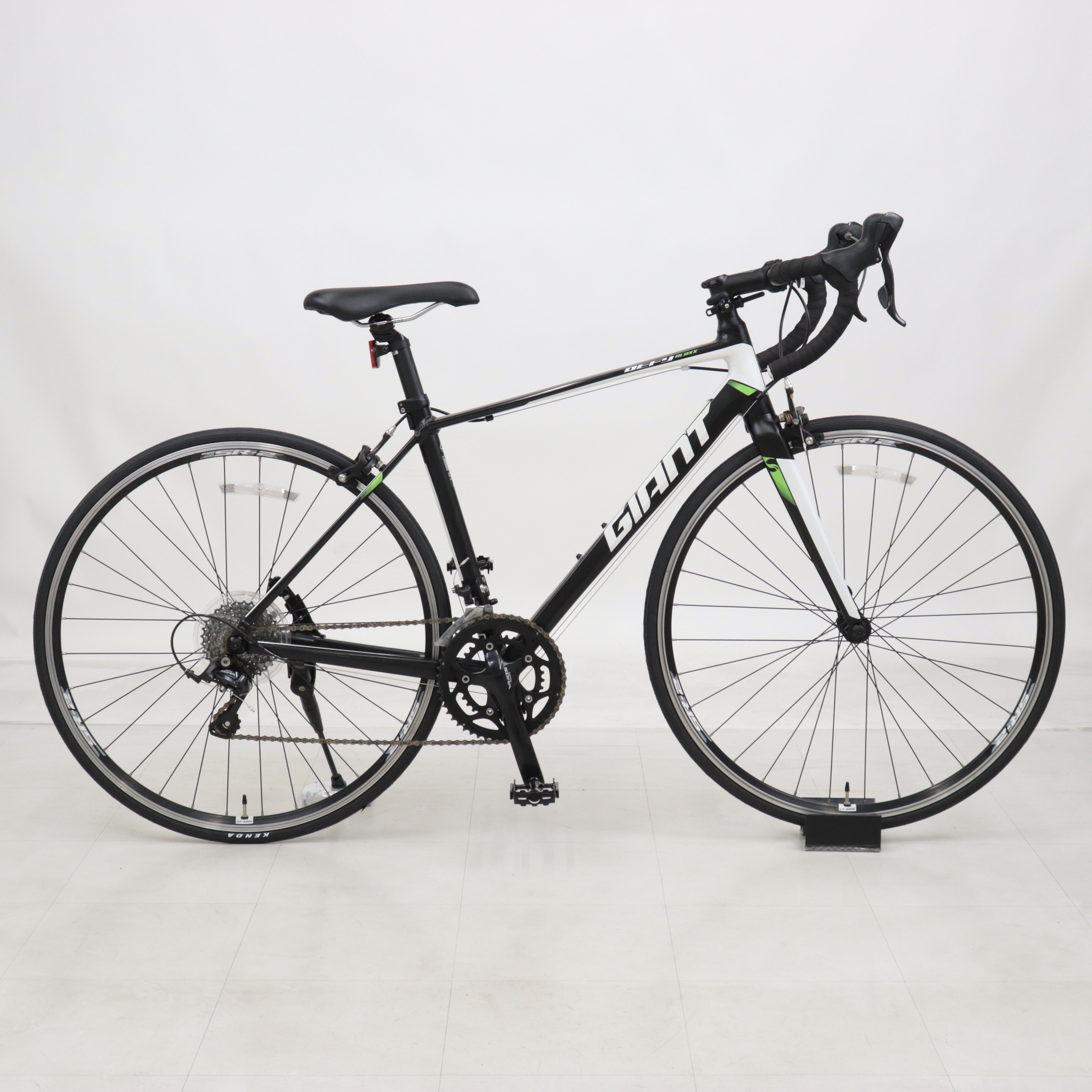 リユース】DEFY3 465mm 2016年モデル ロードバイク 自転車