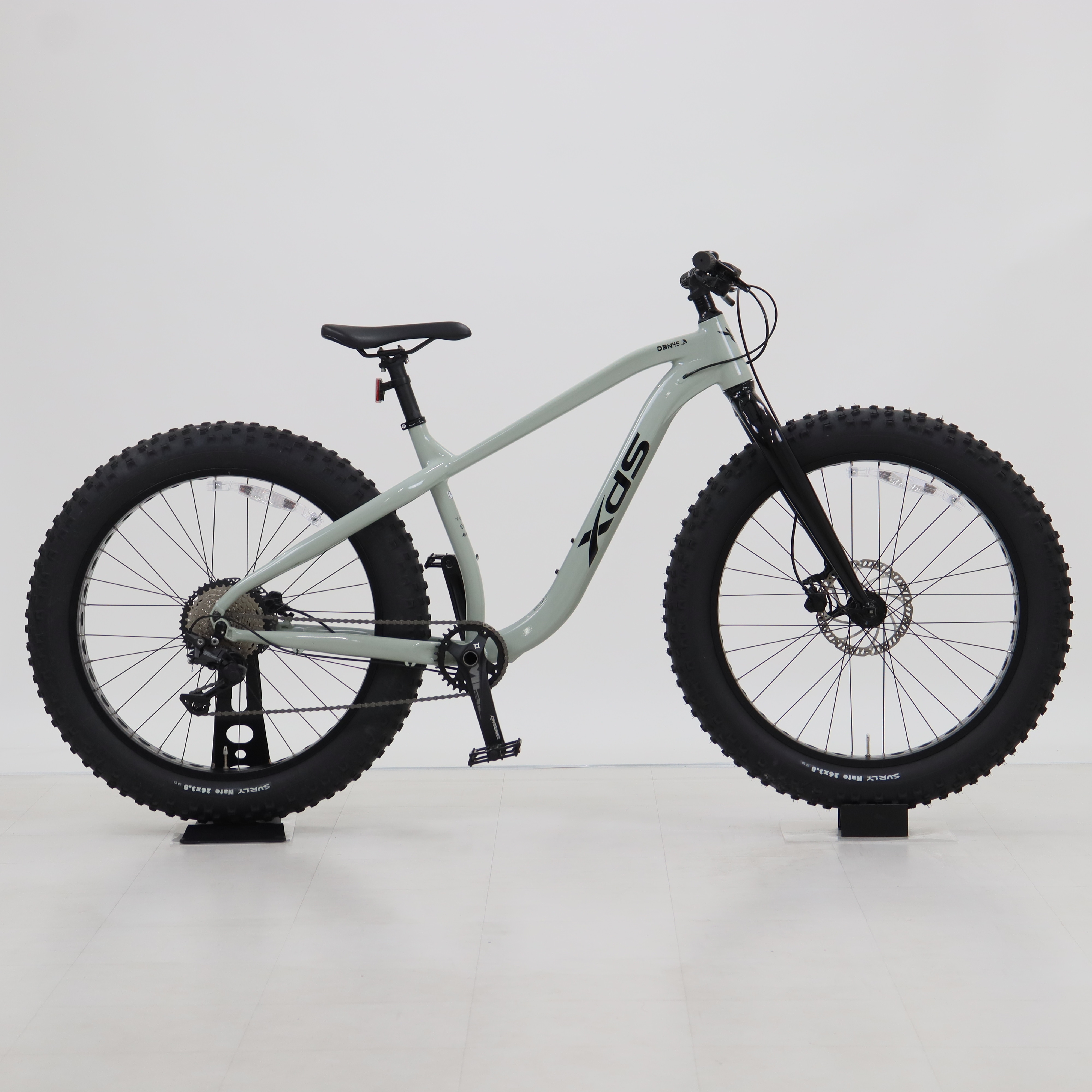 リユース】XDS FATBIKE 445mm マウンテンバイク 自転車 リユース】XDS FATBIKE 445mm マウンテンバイク 自転車