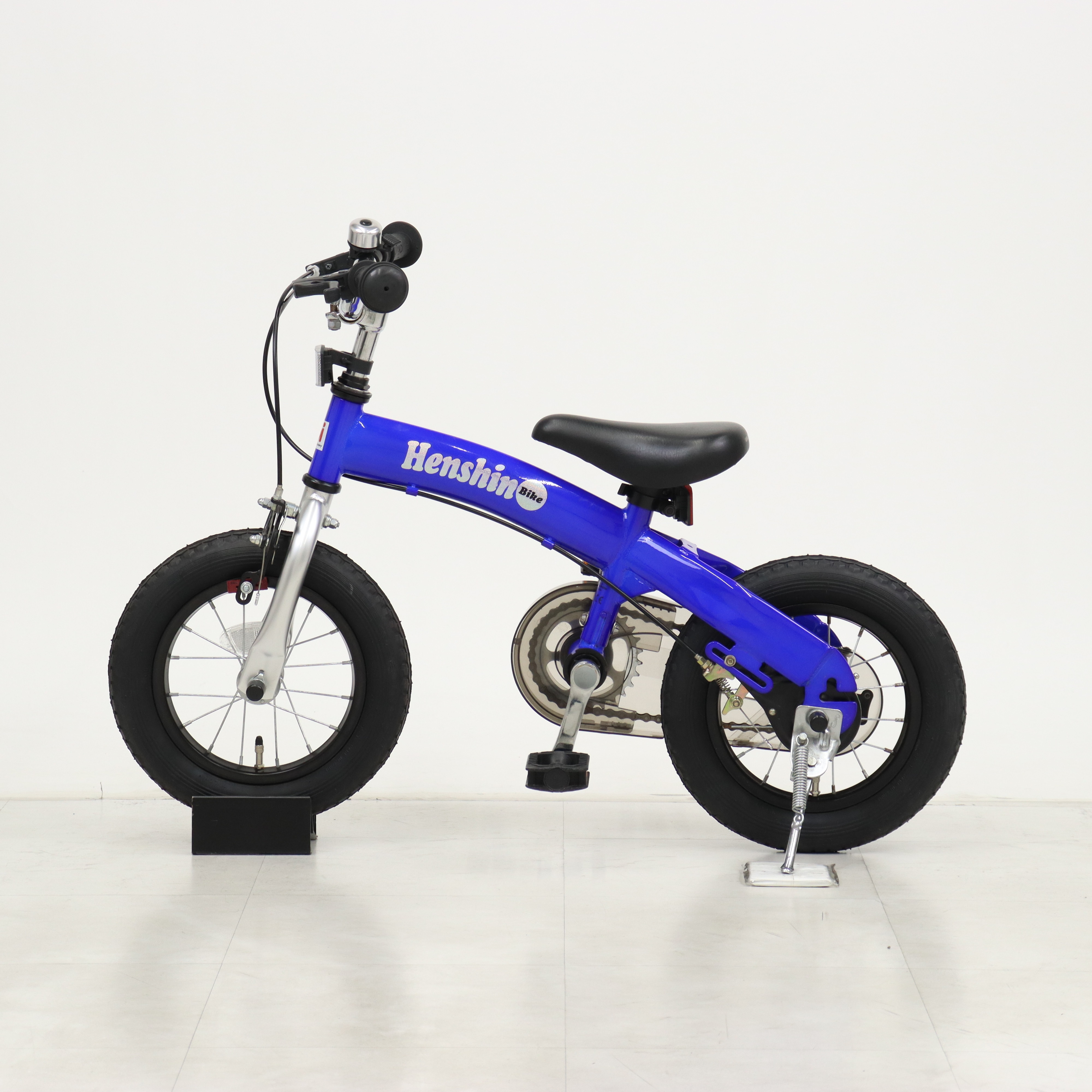 へんしんバイク 子供用自転車 青
