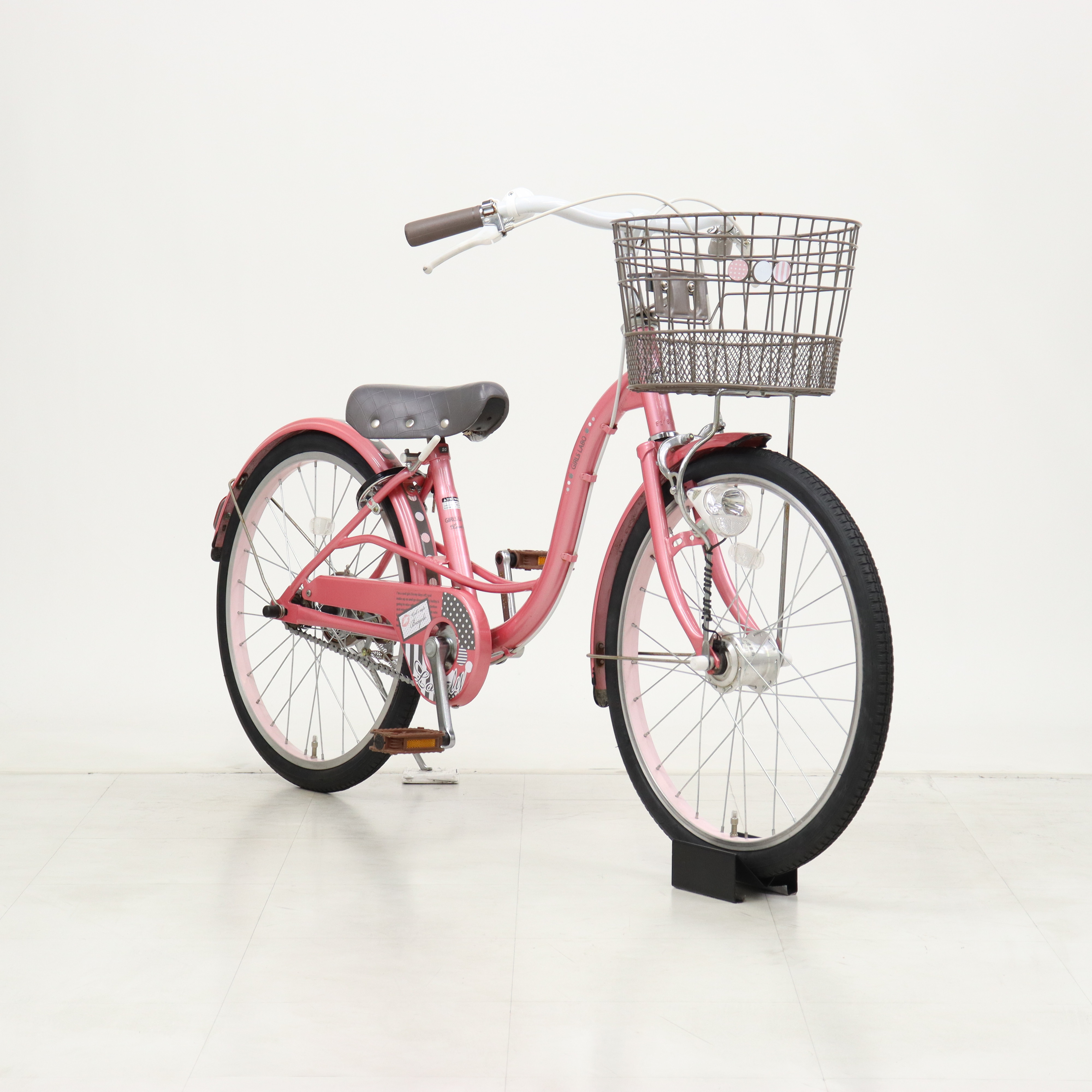 ト セール おすすめ リユース】ガールズラボラブリー 子供用 2021年モデル 20インチ 自転車本体