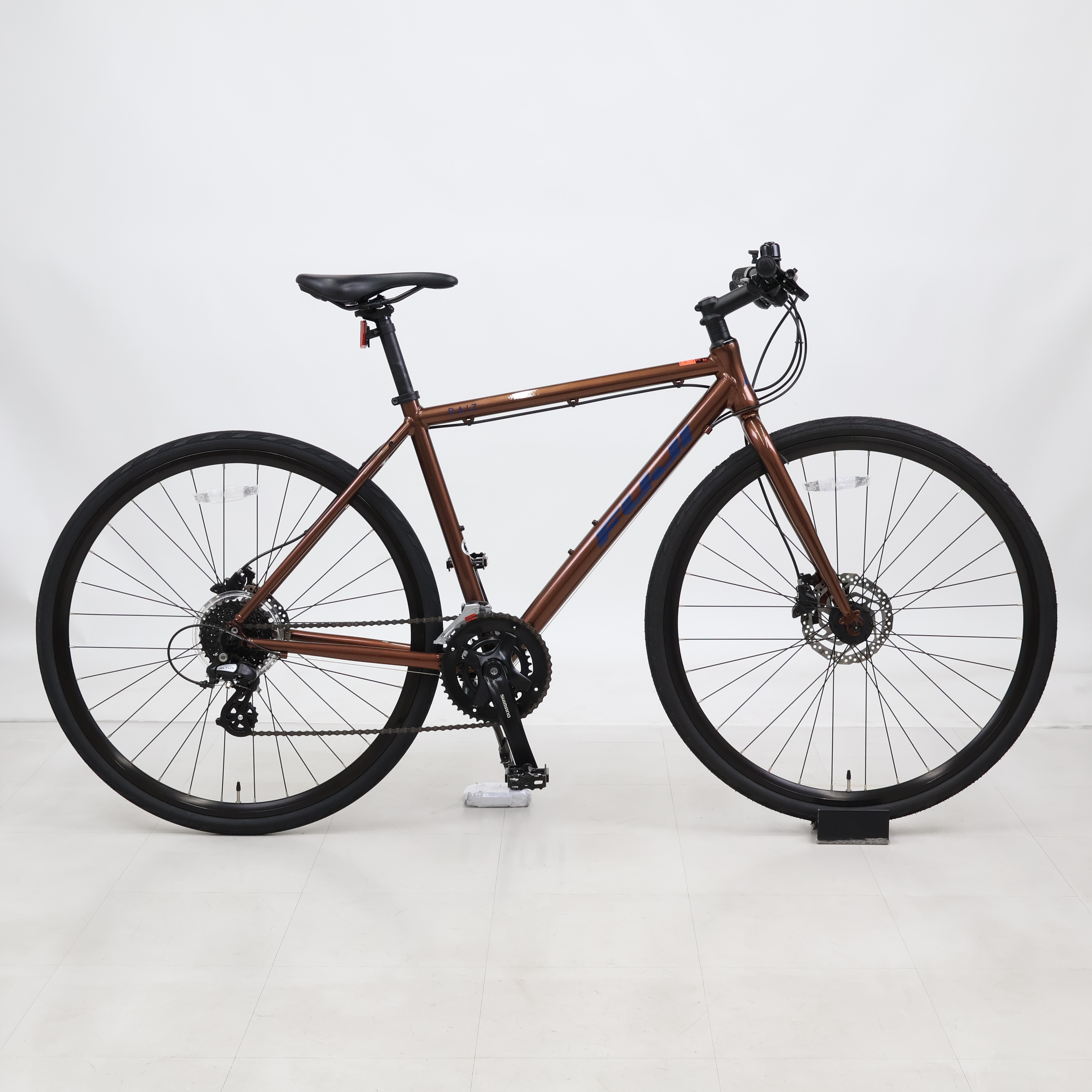 リユース】RAIZ DISC 19インチ クロスバイク 自転車