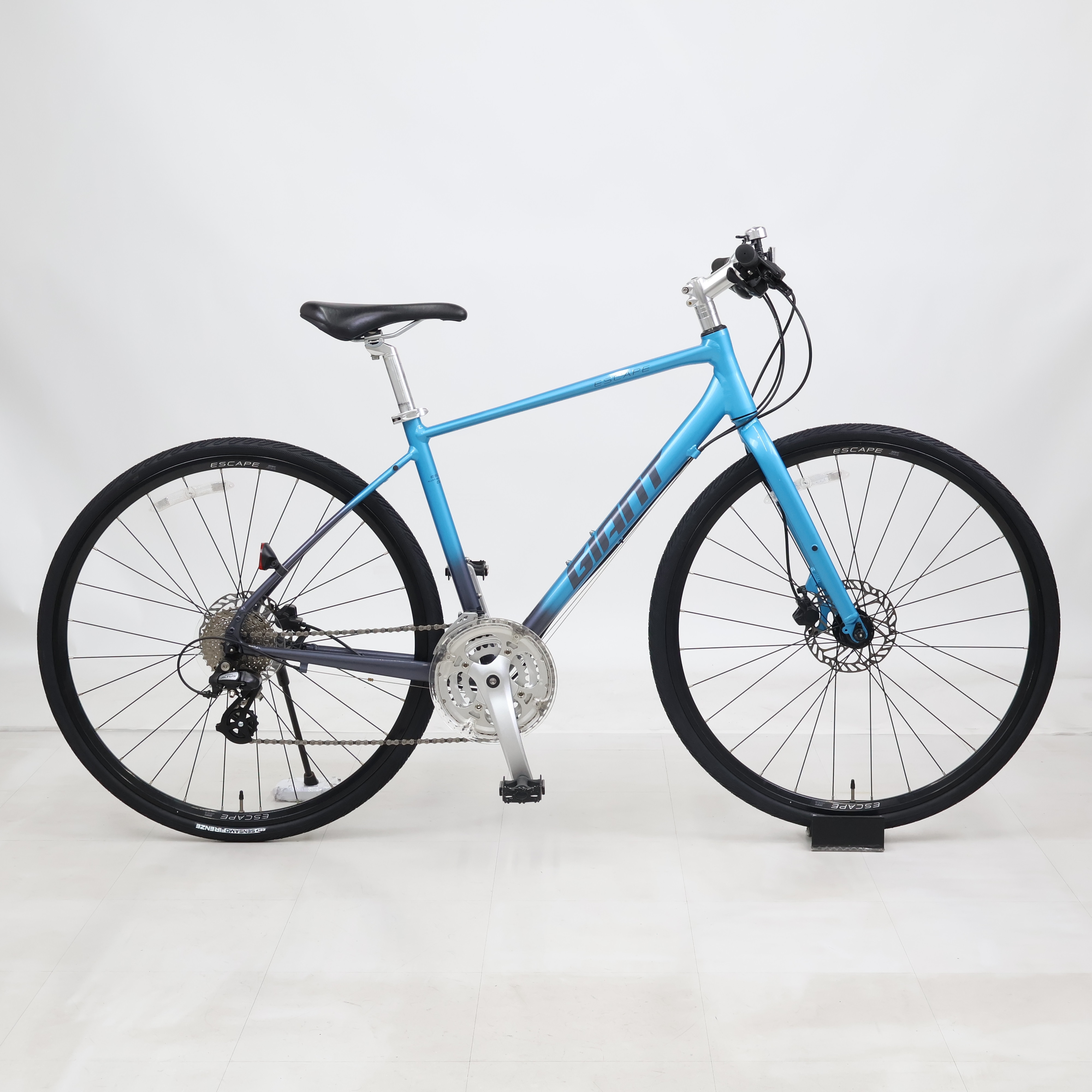 リユース】ESCAPE R DISC 465mm 2022年モデル クロスバイク 自転車