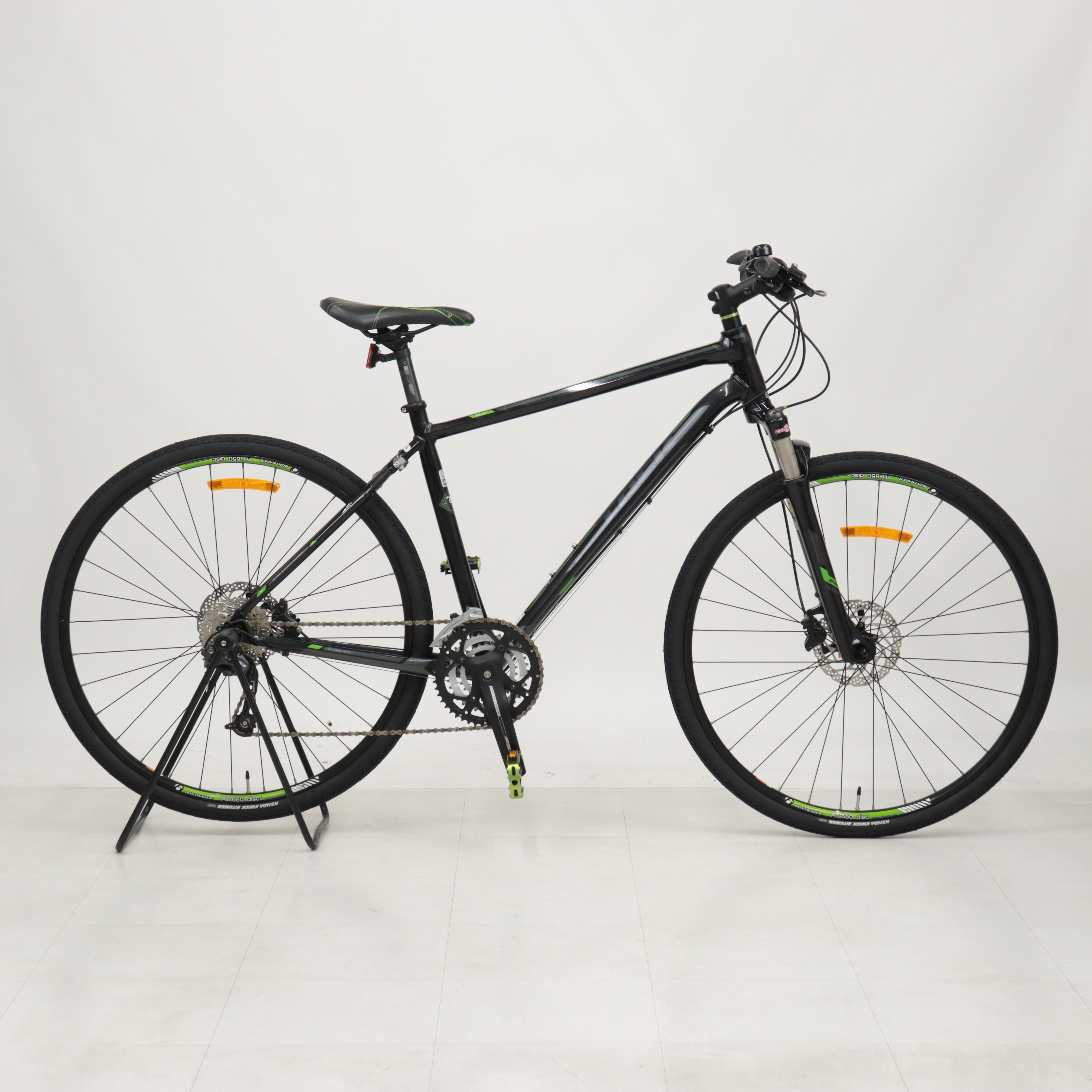 GIANT 自転車 マウンテンバイク 防犯登録解除済み GIANT 自転車 マウンテンバイク 防犯登録解除済み