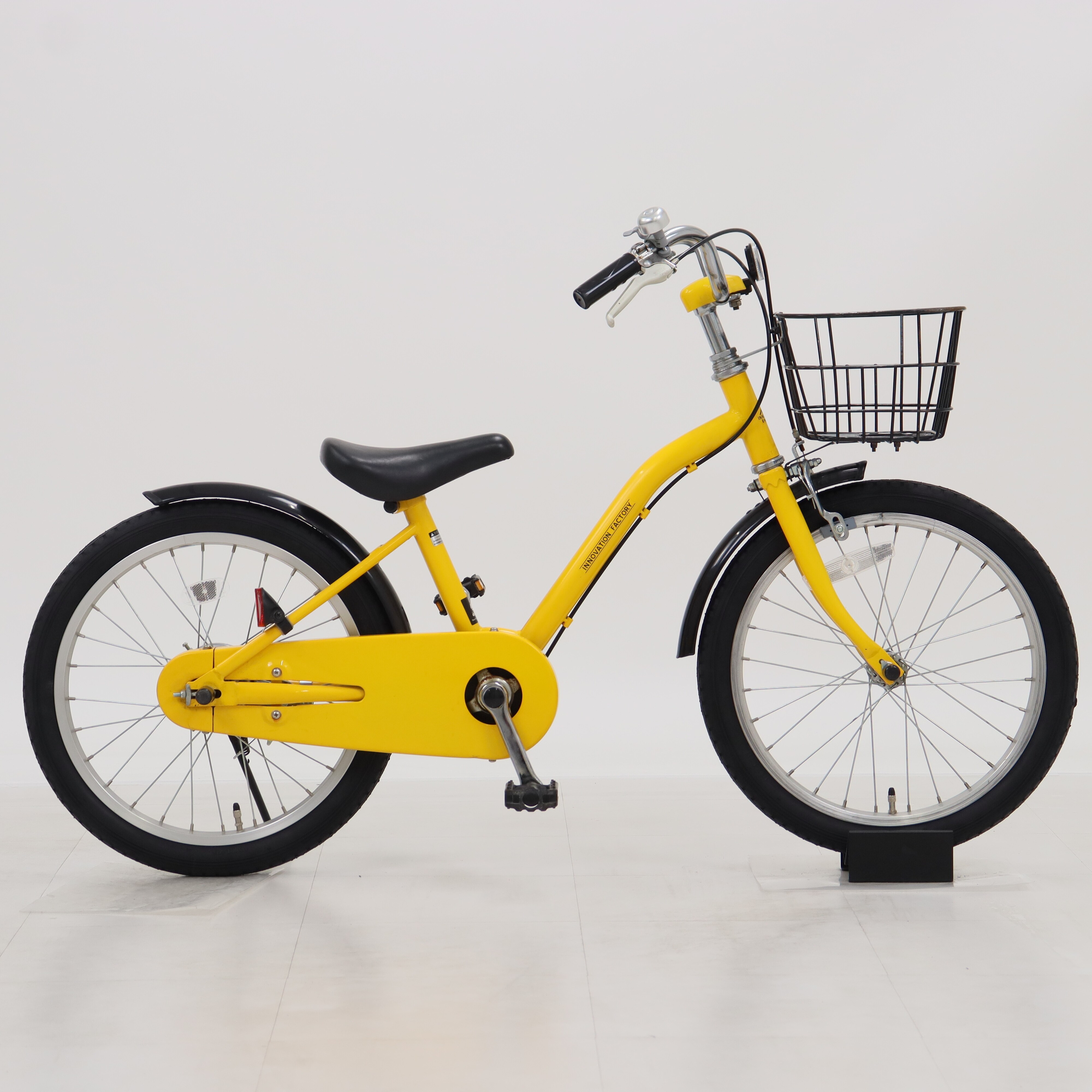 リユース】イノベーションファクトリーキッズ 180-H 18インチ 2021年