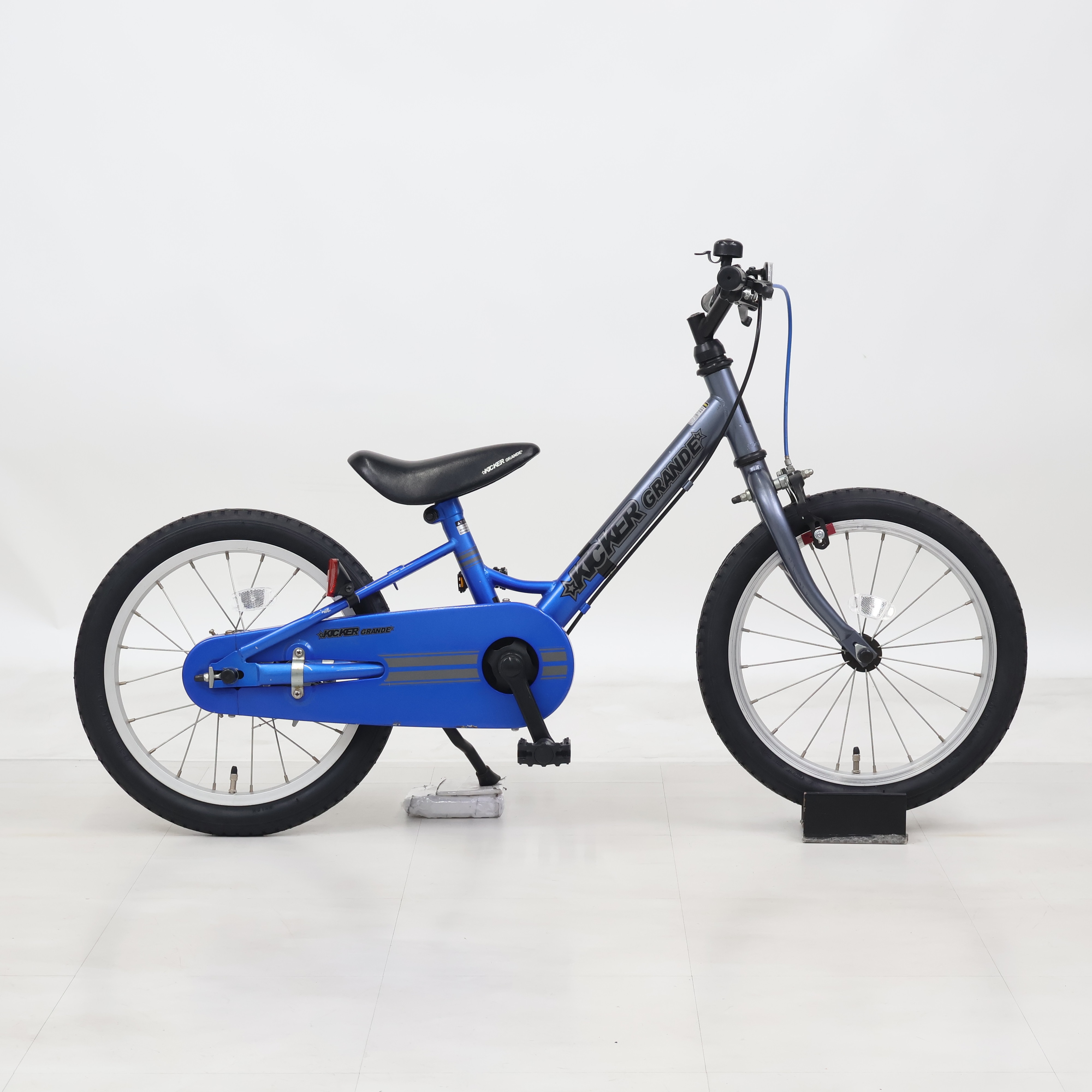 キッカーグランデ　キッズ自転車　練馬区近辺手渡し希望です。 リユース】キッカーグランデ 160-I 16インチ 2022年モデル 子供用 自転車