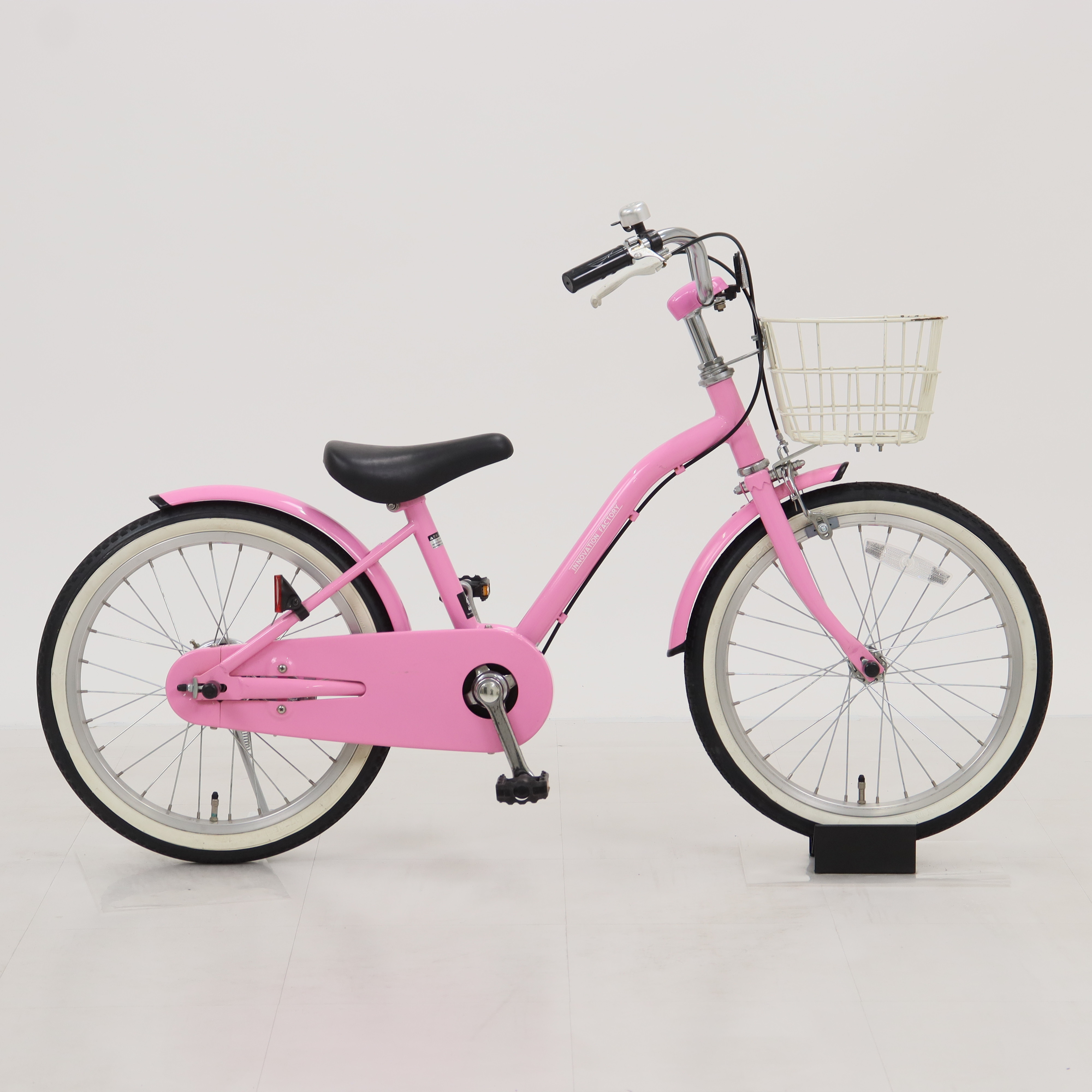 リユース】イノベーションファクトリーキッズ 180-H 18インチ 2021年