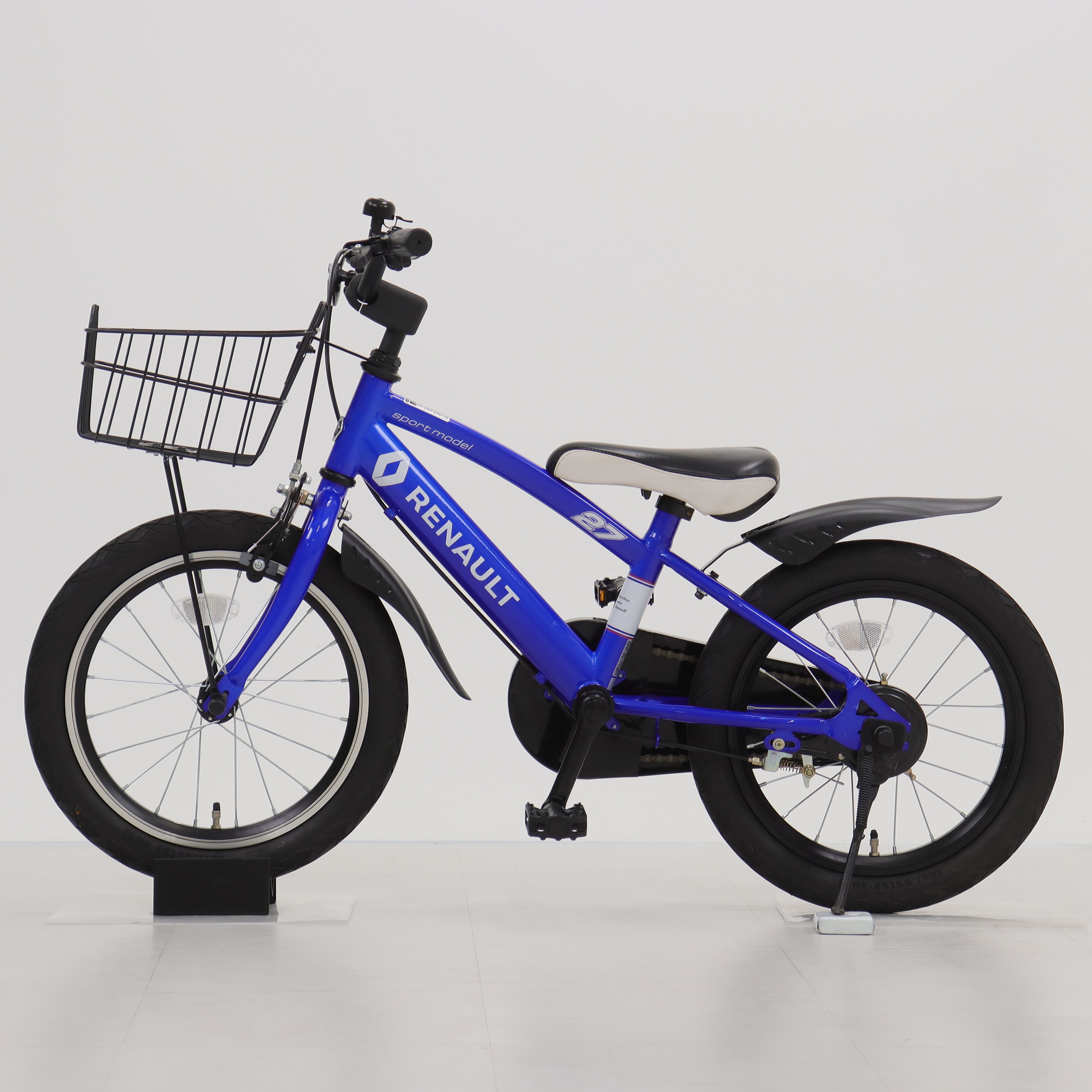 RENAULT ルノー 幼児用自転車 青 （補助輪付き）直接引き取りのみ RENAULT ルノー 幼児用自転車 青 （補助輪付き）直接引き取り