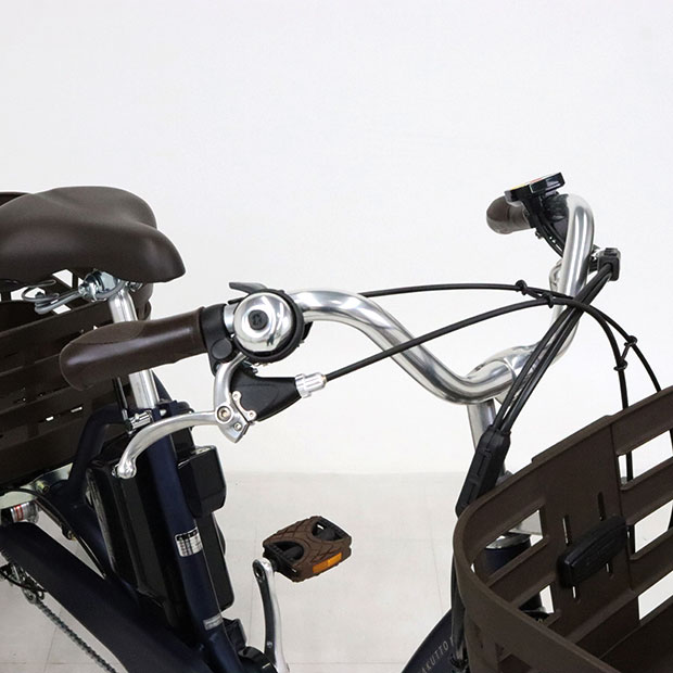 1064送料無料エリア多数！安心保証付き！安全整備済み！電動自転車 えらう