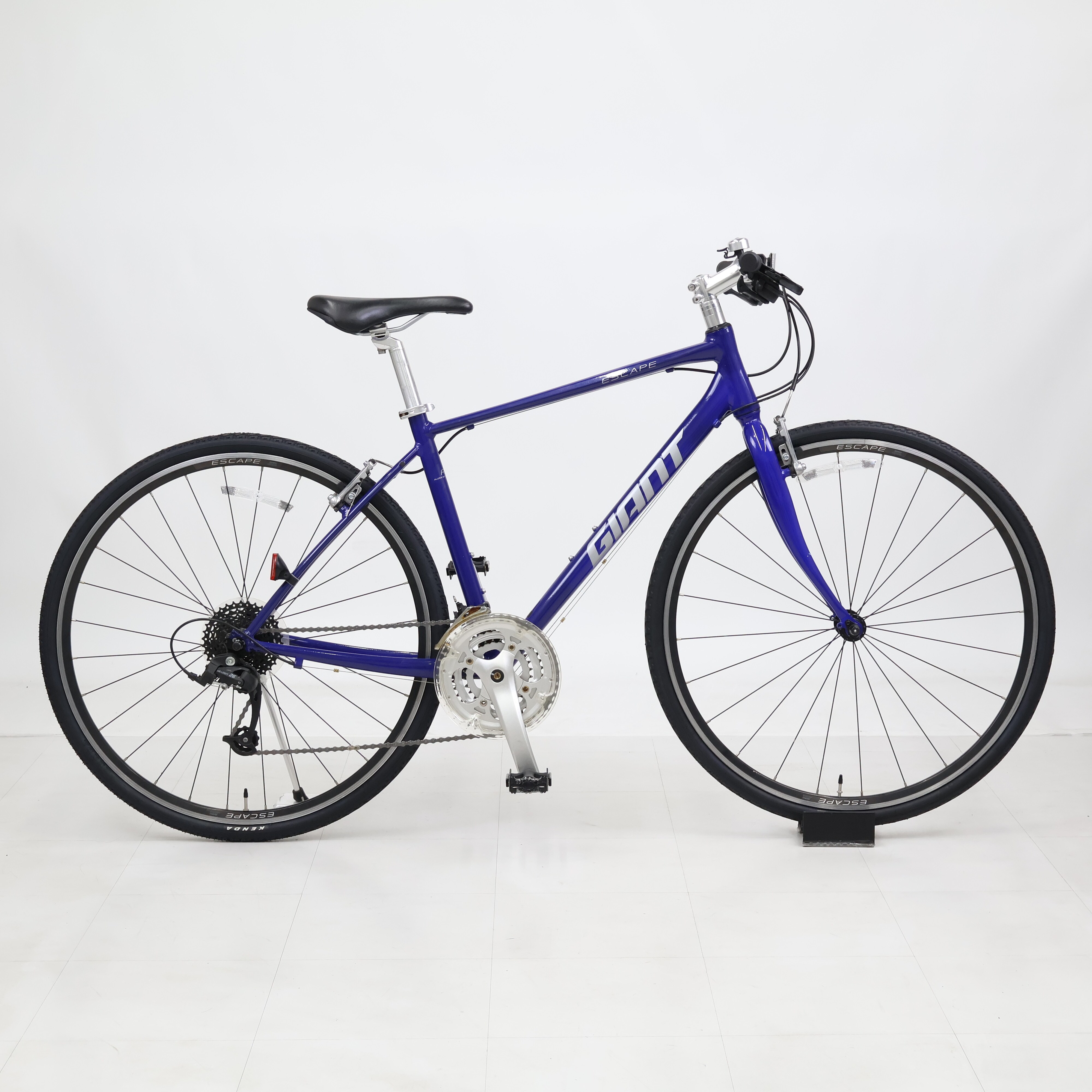 リユース】ESCAPE R3 MS 465mm 2022年モデル クロスバイク 自転車