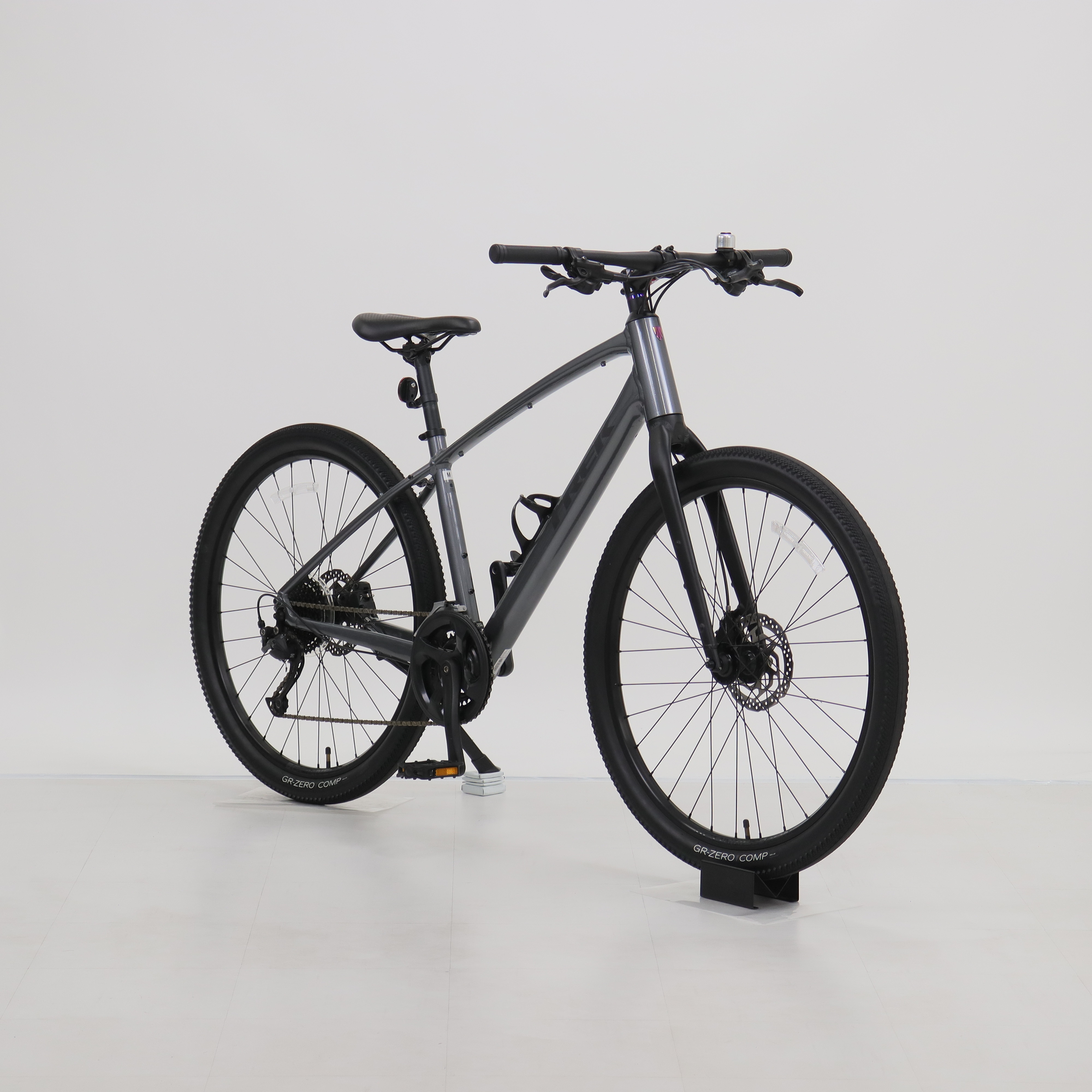 リユース】Dual Sport 2 Gen 5 420mm 2023年モデル クロスバイク