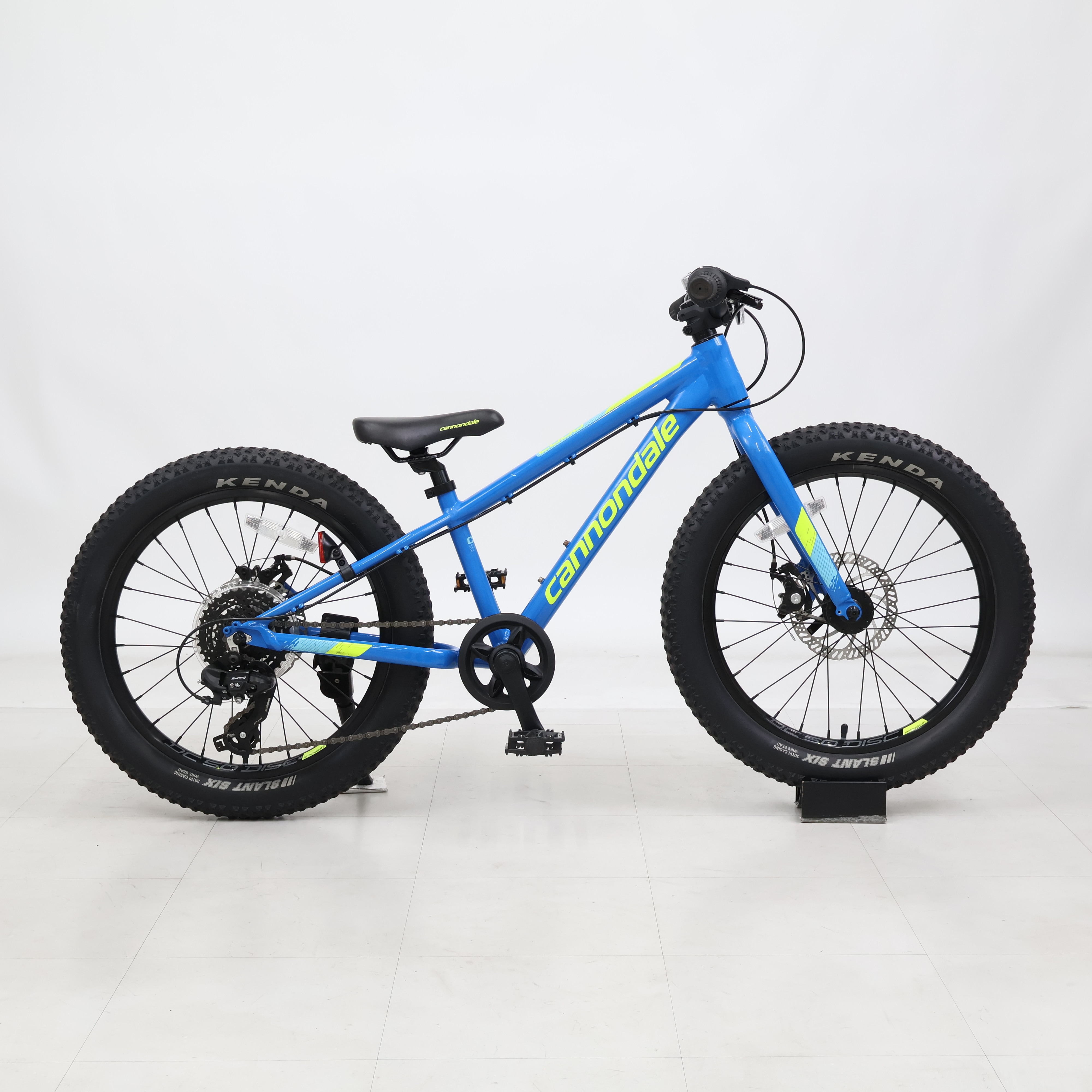 リユース】CUJO 20 20インチ 2018年モデル 子供用 自転車