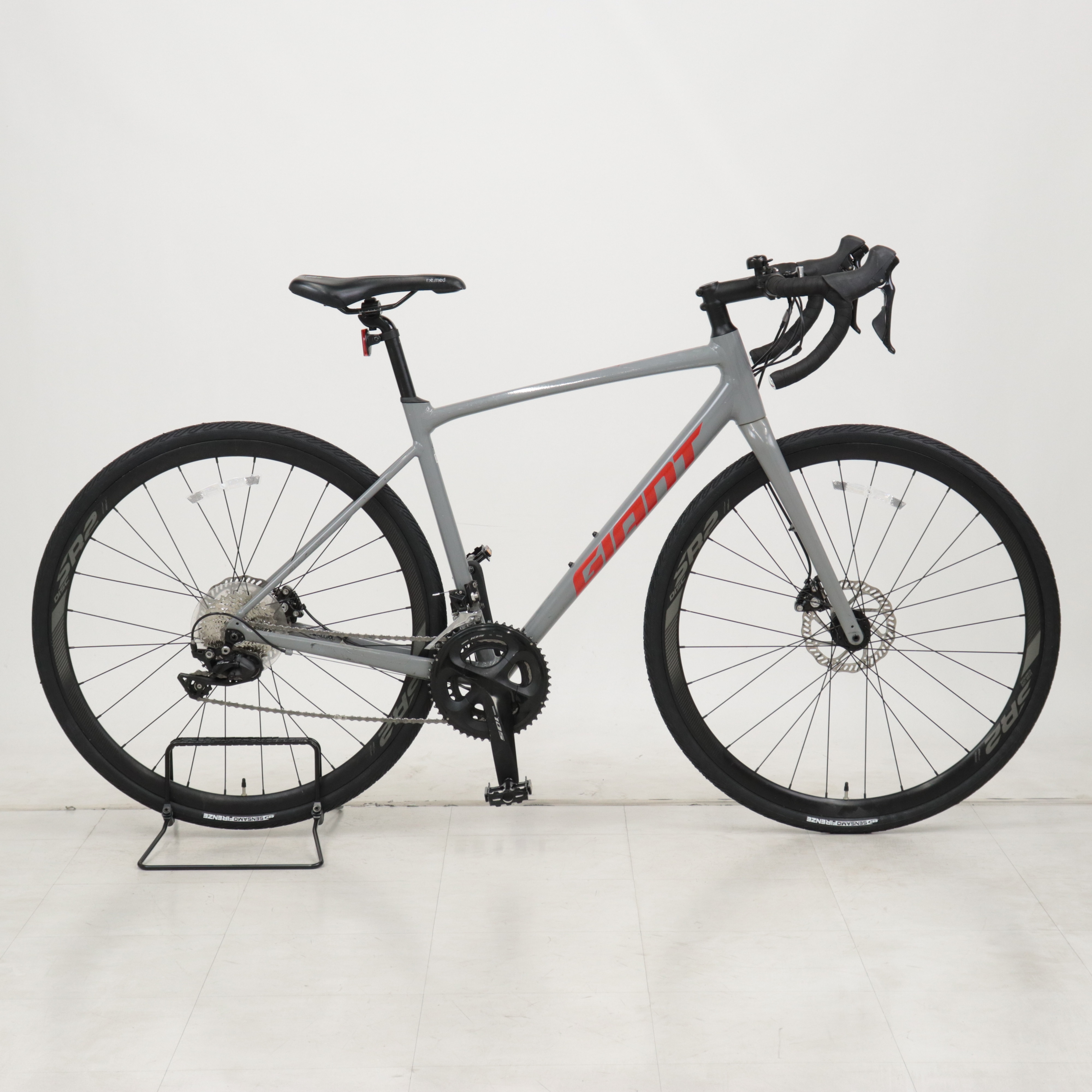 GAIANT CONTEND AR3 2020年モデル ロードバイク 2020 GIANT『CONTED AR3』舗装路を走るにはちょうど良い感じのグラベル