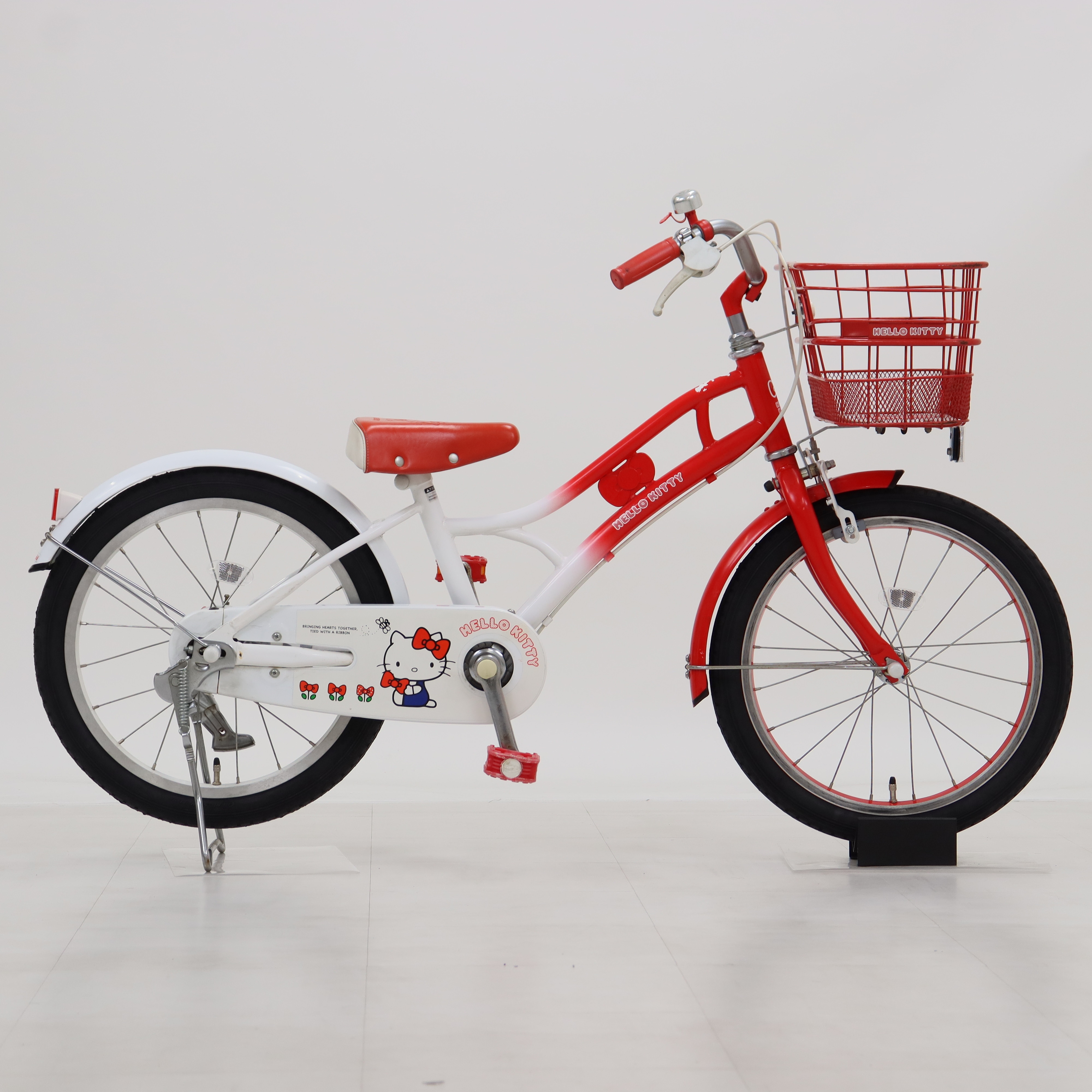 リユース】おそろい自転車 ハローキティ 180-K 18インチ 子供用 自転車