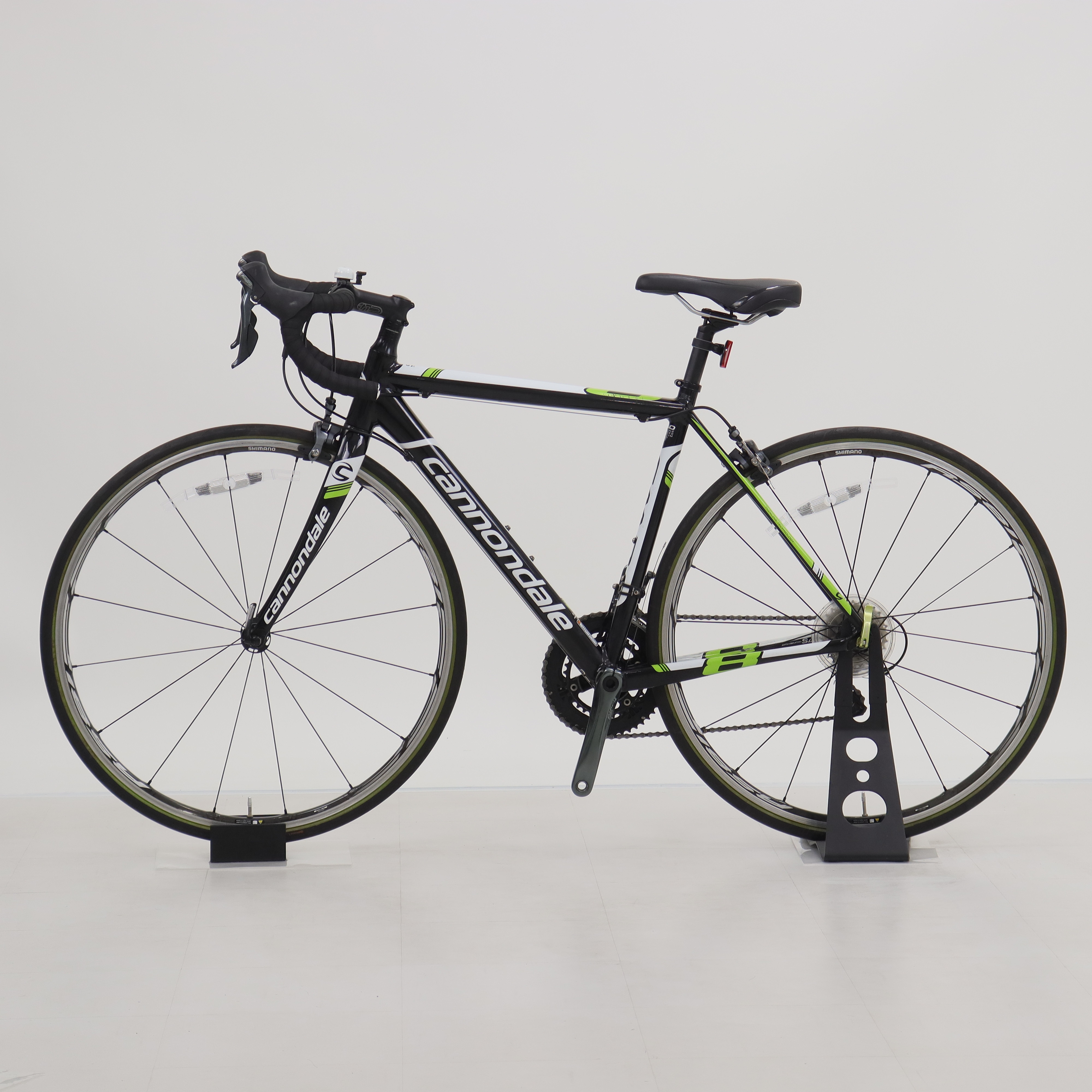 Cannondale caad8アルミロードバイク サイズ48 キャノンデール CANNONDALE キャド CAAD8 2012 48サイズ シマノ