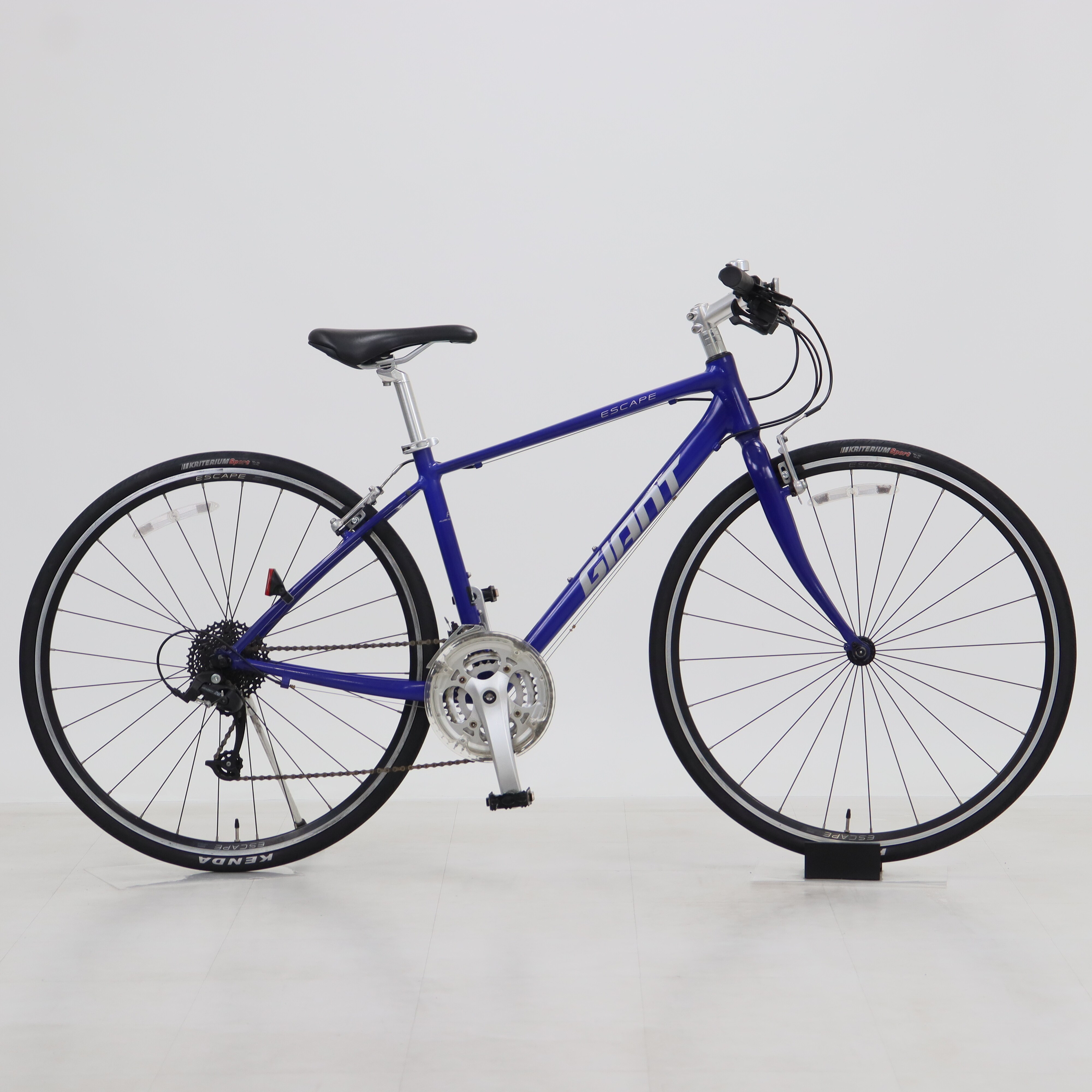 リユース】ESCAPE R3 MS 430mm 2022年モデル クロスバイク 自転車